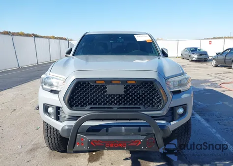 2019 Toyota Tacoma Trd Off Road z USA, uszkodzony, nr VIN 3TMCZ5AN6KM239000